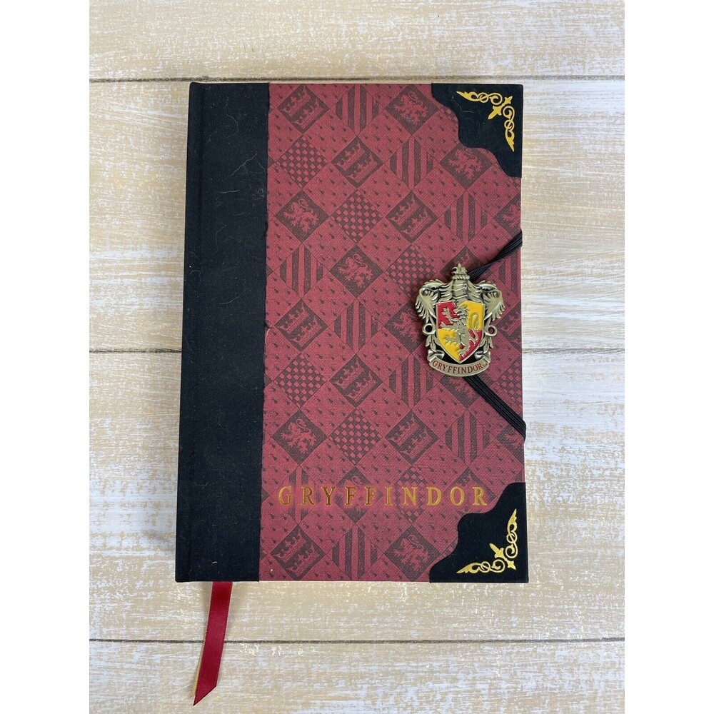 THE NOBLE COLLECTION HARRY POTTER Gryffindor Journal Never  Used